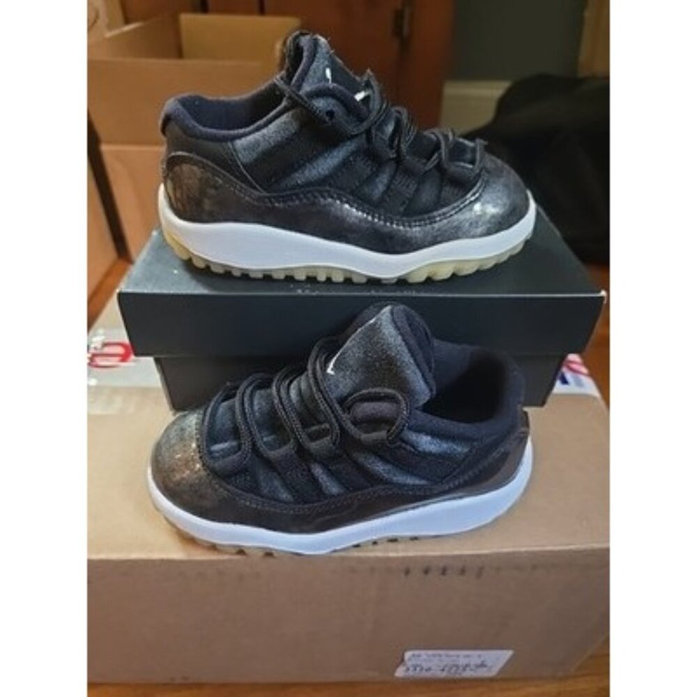 Nike Air Jordan 11 Retro Low BT Barons 505836-010 Toddler Size 8C.